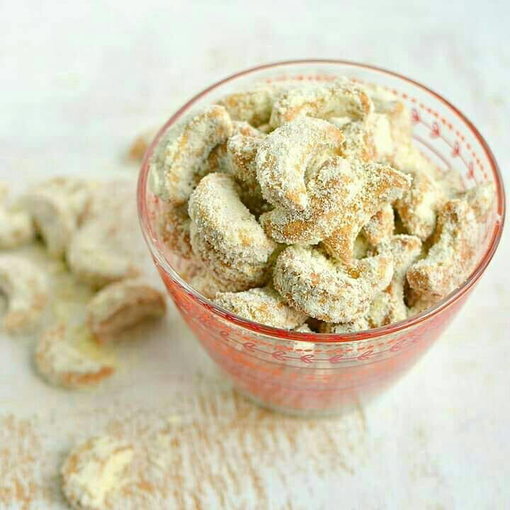 Golden brown Malaysian oat milk cookies with milk powder coating